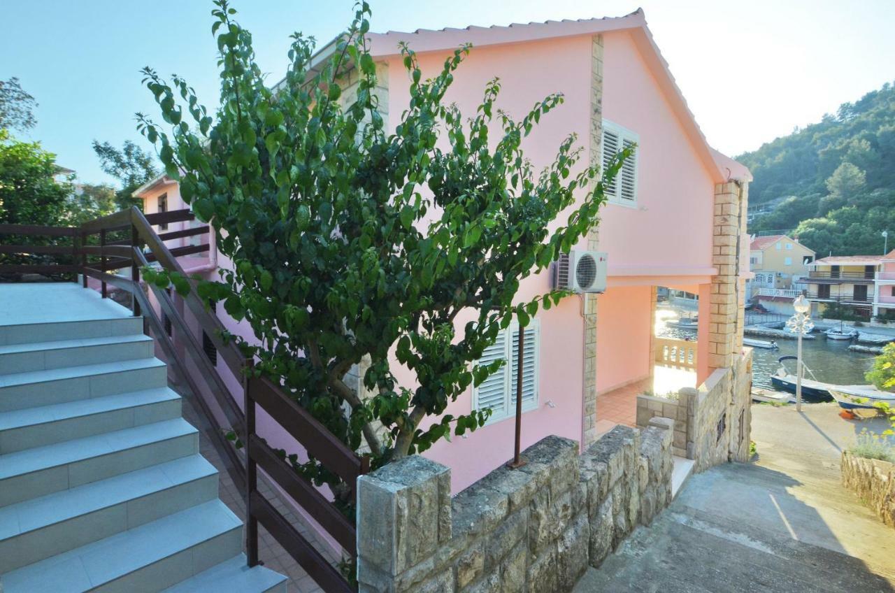 Apartment Jakov Grscica Прижба Екстериор снимка