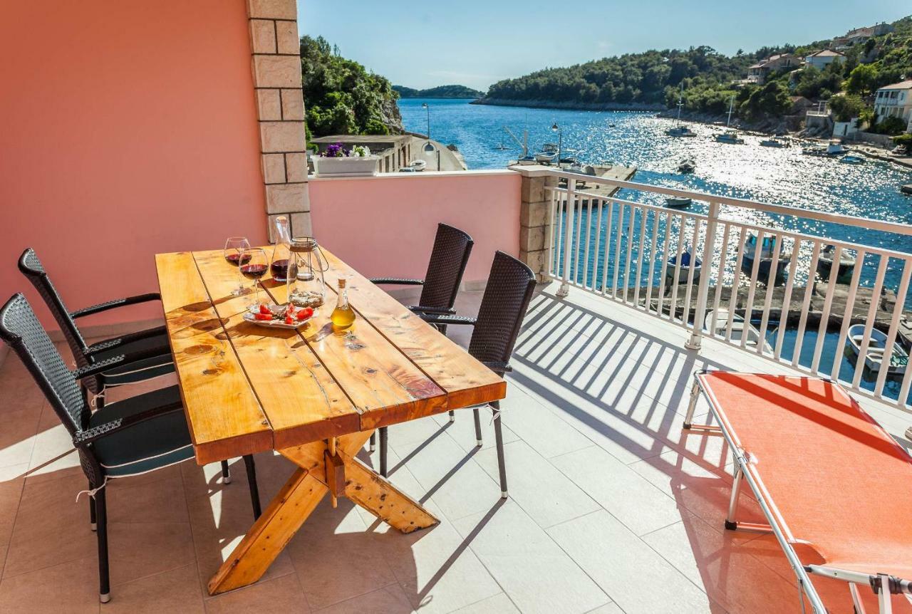 Apartment Jakov Grscica Прижба Екстериор снимка